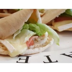 Broodje pita kaas